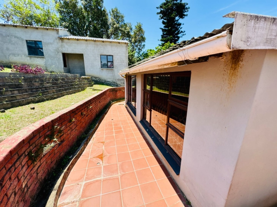 10 Bedroom Property for Sale in Amalinda Eastern Cape